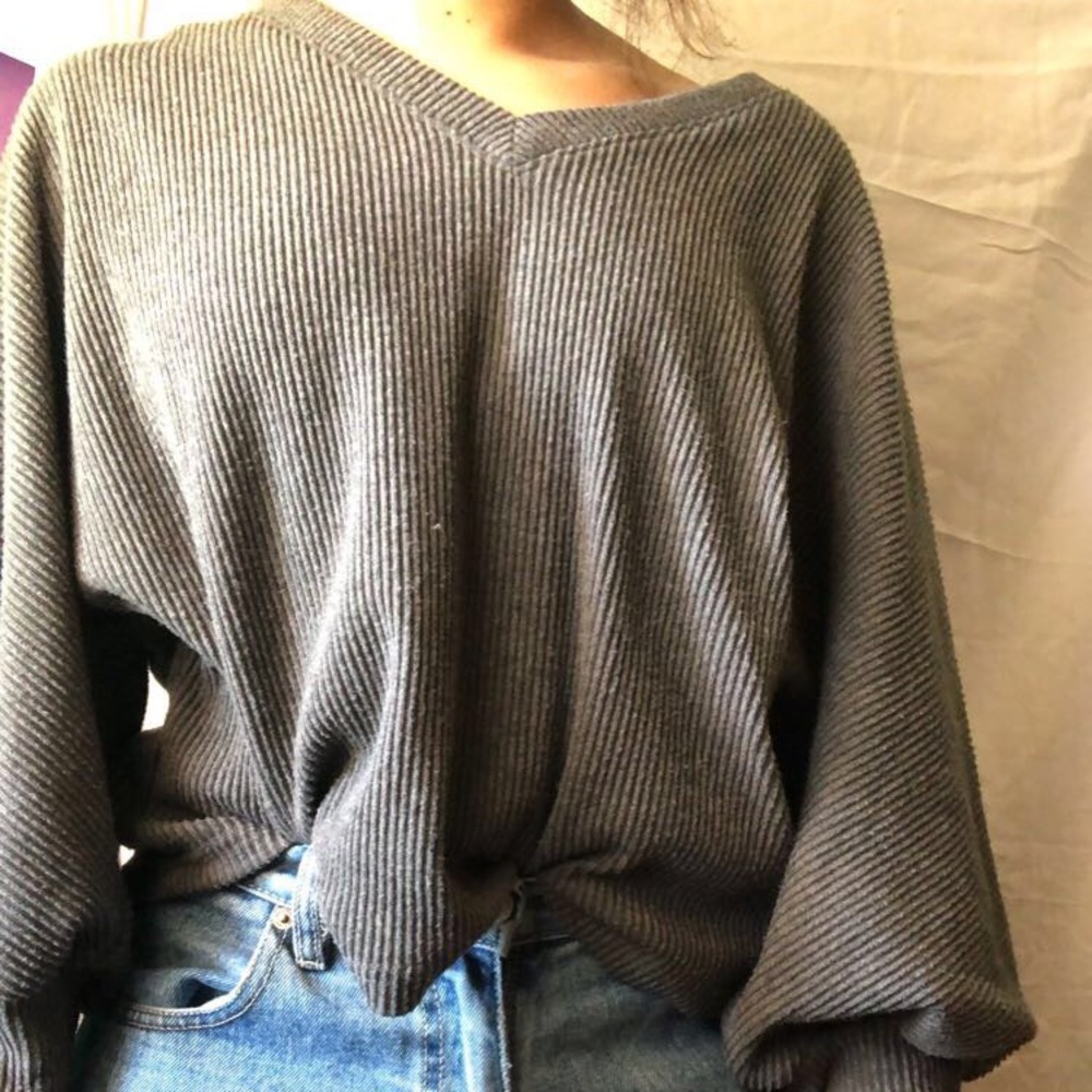 Forever 21 gray knit sweater